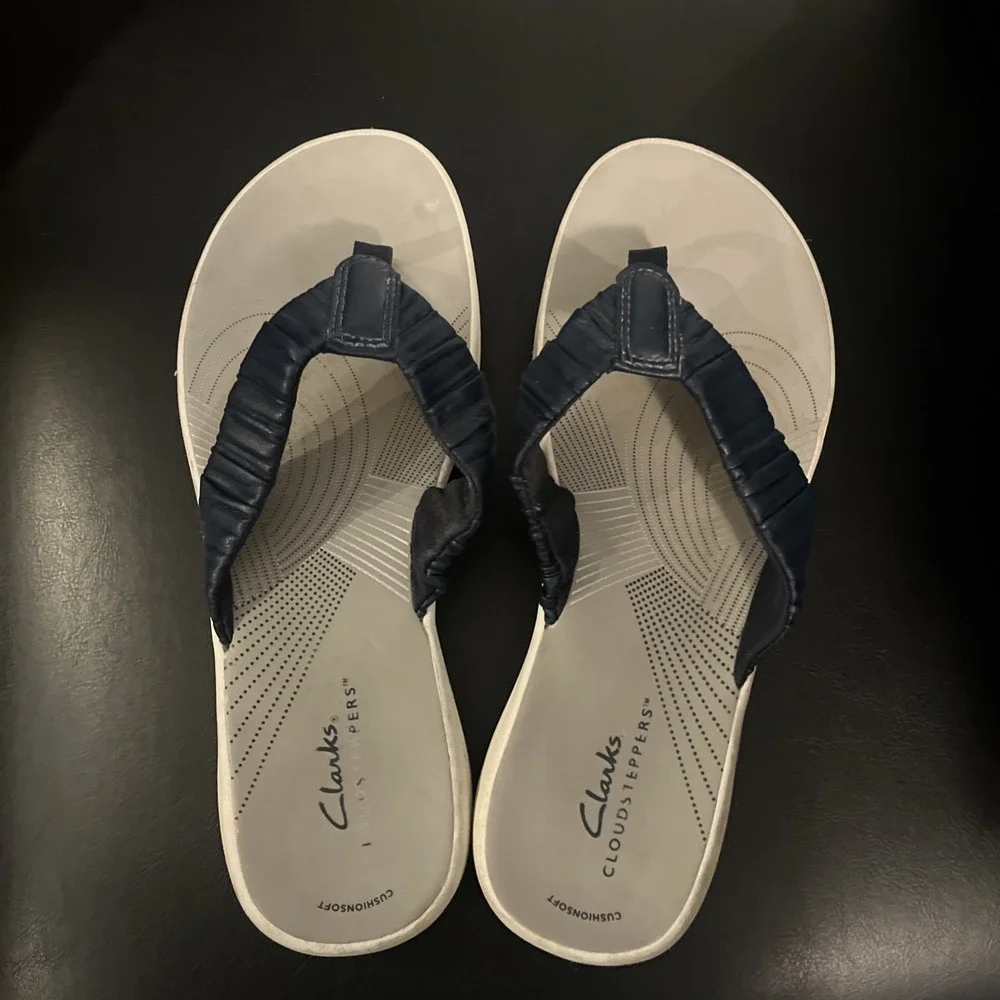 Clarks Cloudsteppers Women's‎ Navy Blue Size 8